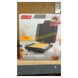 Dash 4 slice waffle maker