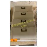 Mail storage hanging container