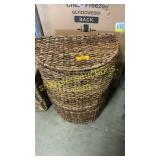 Woven laundry basket