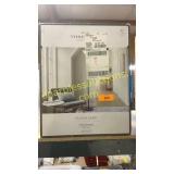 Threshold floor lamp