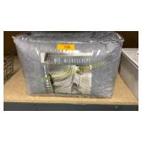 Microsculpt twin comforter set