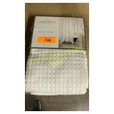 Threshold shower curtain 72"x72"