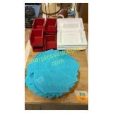 Placemats, organizers, cardboard molds