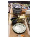 Tins, plates, pitchers