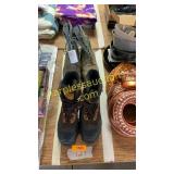 Lacrosse boots size 10m, military boots size 11.5