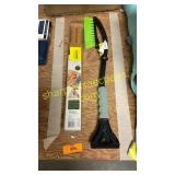 Spring loaded drawer dividers, Ice scraper