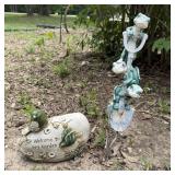 Frog Garden Stake & Welcome Bird Ceramic Stone
