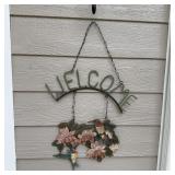 28"x17" Hummingbird Welcome Sign