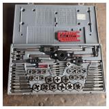 VINTAGE CRAFTSMAN 59 PIECE TAP & DIE SET USA