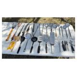 Assorted Kitchen Utensils