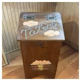Vintage Hand-Painted Wooden Tilt-Top "Tater"