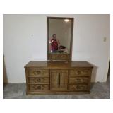 Vintage Bassett 9 Drawer Dresser W/ Mirror