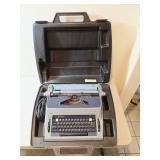 Royal Centurion Award Series Electric Typewriter