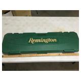 REMINGTON PLASTIC GUN CASE W/ CHOKES & TRIGGER