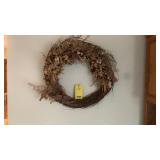 DECORATIVE FALL WREATH
