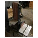 CRAFTSMAN BELT/DISC SANDER W/ BELTS (WORKS)