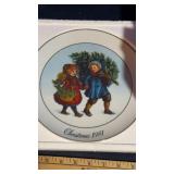 (10) AVON & CHRISTMAS MEMORIES PLATES