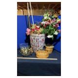 PLASTIC FLOWERS & BASKETS