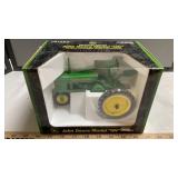 JOHN DEERE MODEL 'HN' TRACTOR SINGLE FRONT