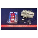 (2) ELECTRIC CAN OPENERS & HAMILTON BEACH MIXER