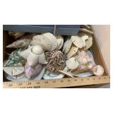 SEA SHELLS, SAND DOLLARS & WIND CHIMES