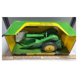 JD 60 TRACTOR WITH PICKER SHELLER