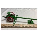 JD HORSE DRAWN, RIDING, ONE BOTTOM PLOW