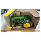 ERTL J.D 1949 MODEL AR TRACTOR 1/16 SCALE