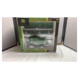 ERTL J.D. 9860 COMBINE 1:32 SCALE (NIB)