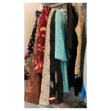 LADIES DRESS SHIRTS & MORE (SZ.L & XL)