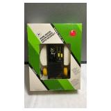 JOHN DEERE AM/FM RADIO WITH HEADSET