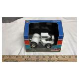 BIG BUD KT 450 & KNUDSON TOY TRACTORS