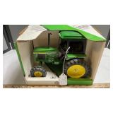 JOHN DEERE 2755 MFWD UTILITY TRACTOR