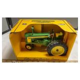 JHON DEERE 720 TRACTOR 1994 ANNIVERSARY EDITION