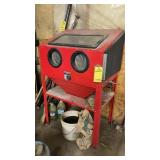 SANDBLASTING CABINET (40lb. CAPACITY)