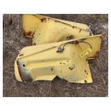 (2) JEEP FENDERS UNKNOWN YEAR