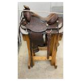 15' WESTERN SADDLE (NICE SHAPE)