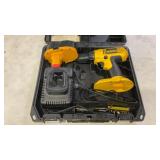 DEWALT 18V DRILL W/ BATTERY & CHARGER