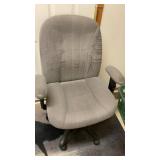 COMPUTER CHAIR, LAUNDRY BASKET & MAT