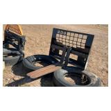 BERLON 48' SKIDSTEER PALLET FORKS