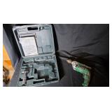Hitachi corded drill with carrying case, works