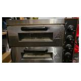 Pizza Oven, 1 year old barely, 110V, Duel oven