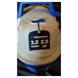 shop vac, 3.2 gallon 2.5 HP