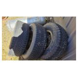 2 tires on rims P265/70R17