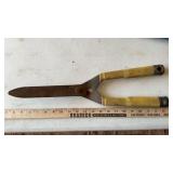 (4) GARDEN PRUNERS