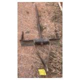 BALE SPEAR
