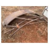 ROUND BALE FEEDER