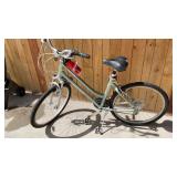 GIANT 10 SPPED BICYCLE
