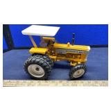 MINNEAPOLIS MOLINE G750 TOY TRACTOR 1/16 SCALE