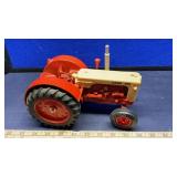 ERTLE CASE 600 DIECAST TRACTOR 1/16 SCALE